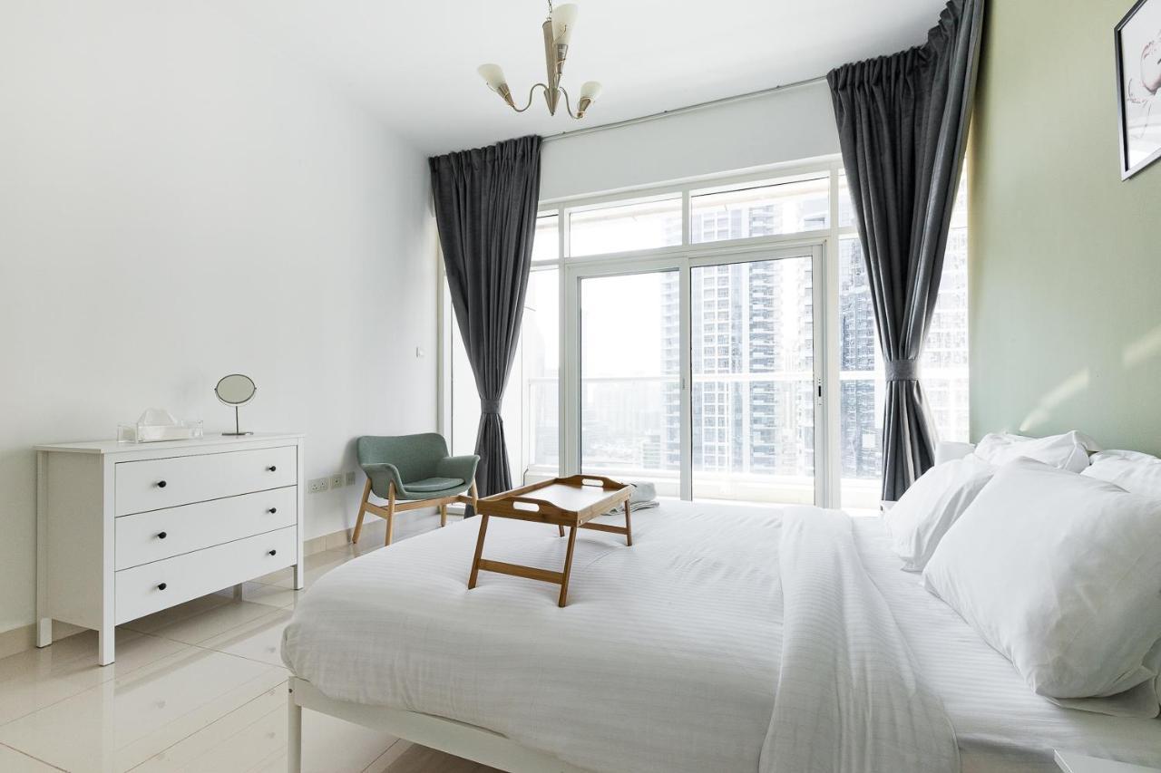 Lovely Unit With Marina View Villa Dubai Luaran gambar